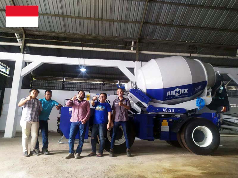 AS-3.5 self loading mixer in Indonesia