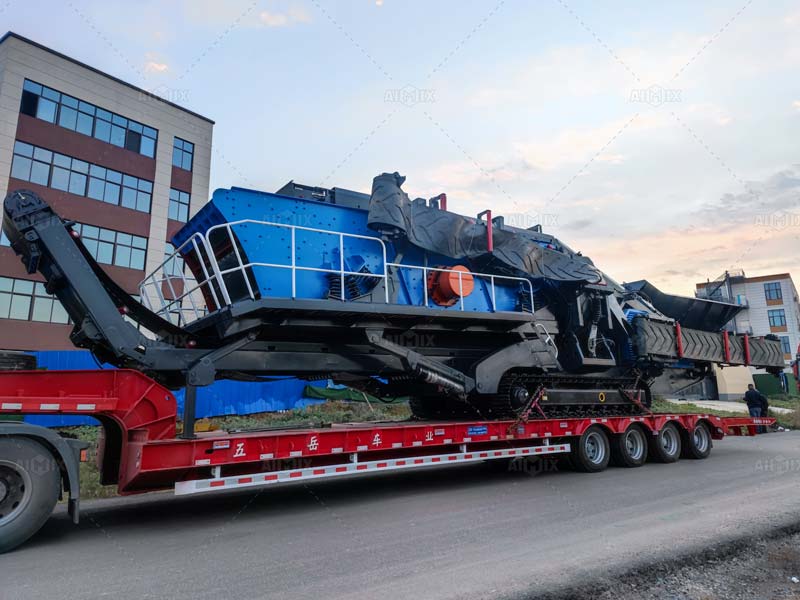 Aimix crawler tipe mobile crushing plant transportation