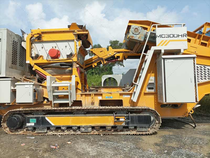 Malaysia-mobile-crusher-machine-for-sale